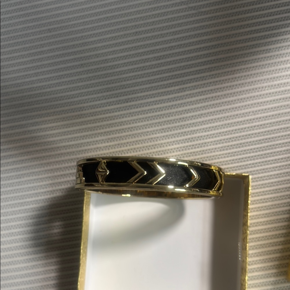 House of Harlow Black and Gold Bracelet